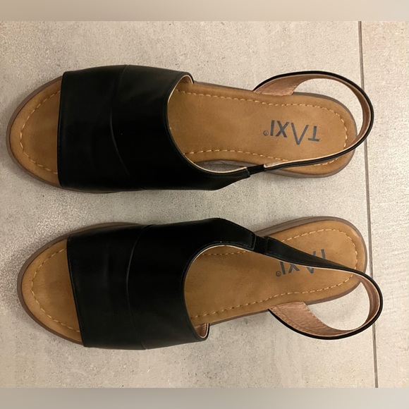 Woman sandals - Picture 3 of 4